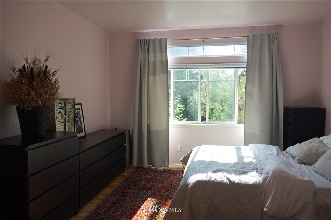 4635 Morris Avenue South, Unit B Renton, WA 98055 - Photo 11 of 15