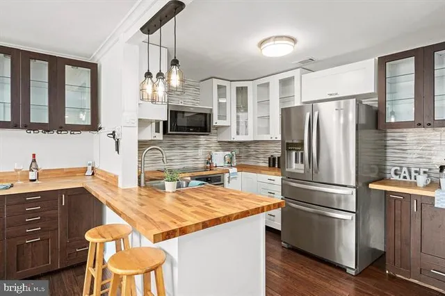 a view of a house with many windows