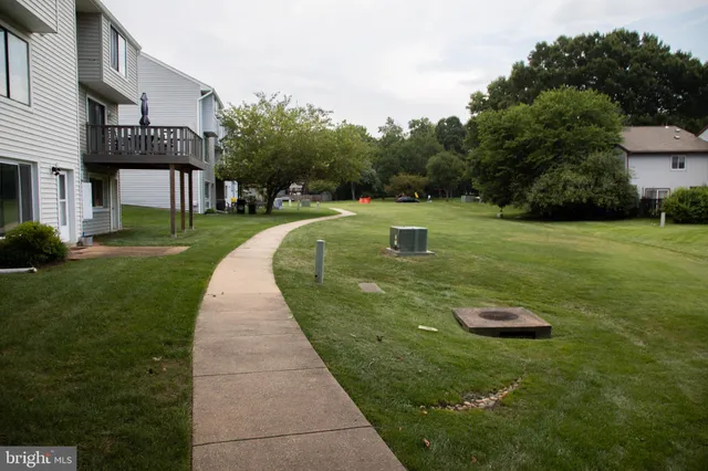 $2,500 | 1643 Fendall Court, Unit 60, Crofton, MD 21114