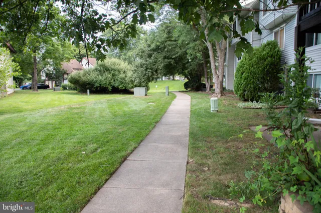 $2,500 | 1643 Fendall Court, Unit 60, Crofton, MD 21114