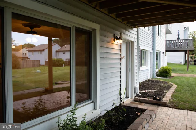 $2,500 | 1643 Fendall Court, Unit 60, Crofton, MD 21114