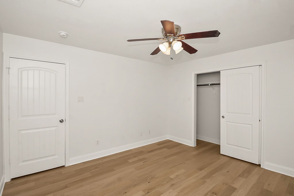1731 Lamonte Lane Houston, TX 77018 - Photo 28 of 40 wooden floor in an empty room