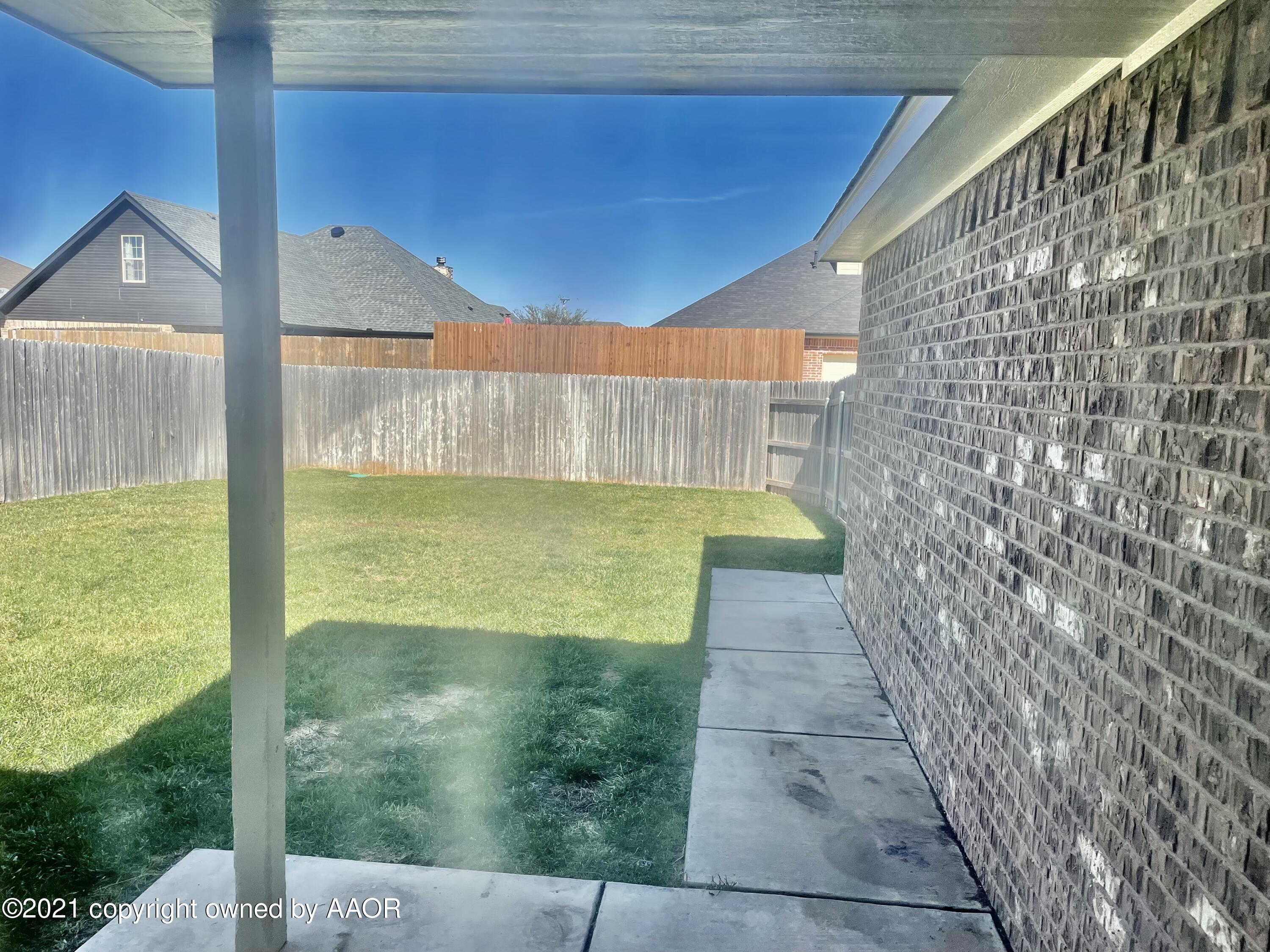 9812 Perry Avenue Amarillo, TX 79119 - Photo 14 of 15 a view of a balcony