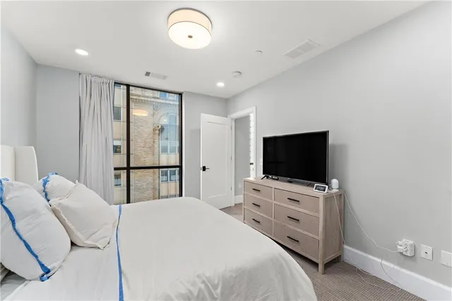 $564,000 | 350 Oliver Avenue, Unit 1005, Pittsburgh, PA 15222