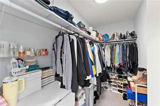 $564,000 | 350 Oliver Avenue, Unit 1005, Pittsburgh, PA 15222