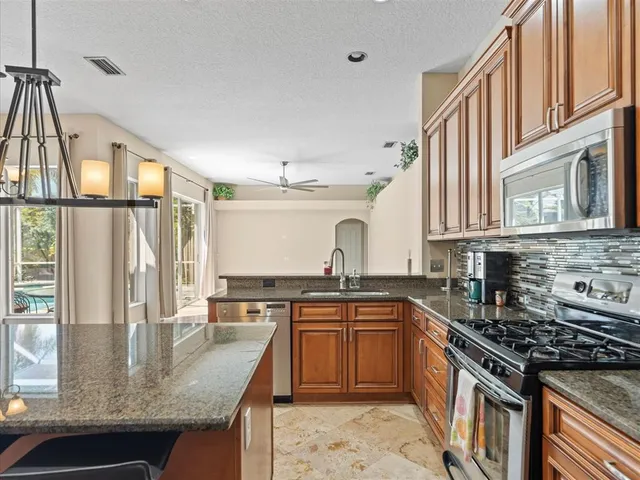 $4,800 | 9310 Rockport Place, Tampa, FL 33626