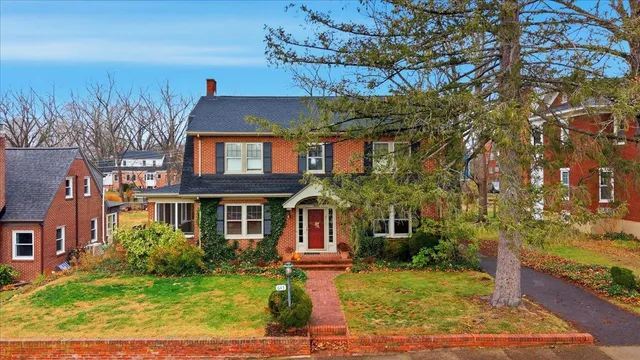 $385,000 | 645 Maple Avenue, Waynesboro, VA 22980