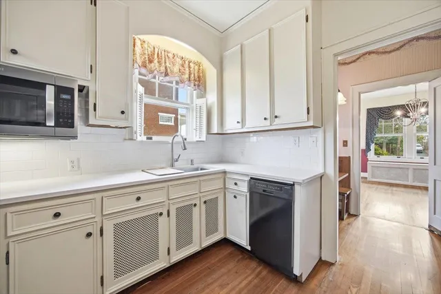 $385,000 | 645 Maple Avenue, Waynesboro, VA 22980