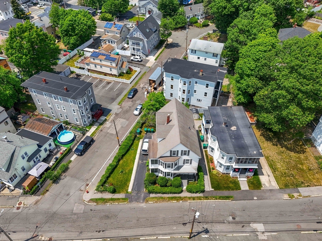 18 Raddin Grove Avenue Lynn, MA 01905 - Photo 7 of 42
