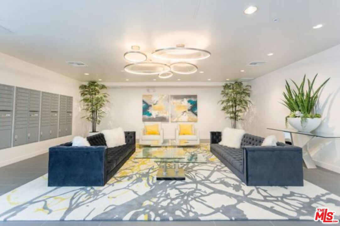 436 South Virgil Avenue, Unit 503 Los Angeles, CA 90020 - Photo 11 of 11