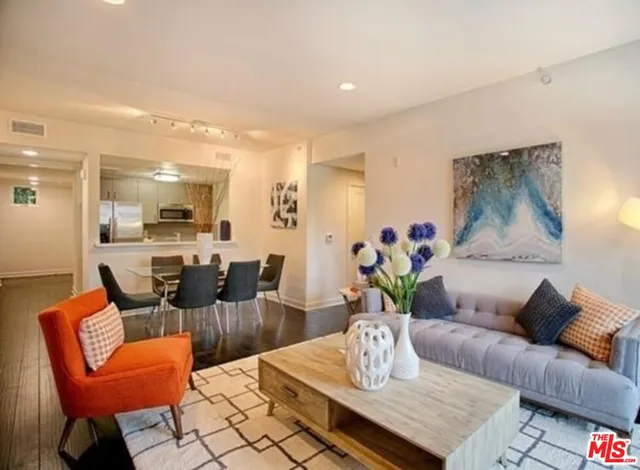 $710,000 | 436 South Virgil Avenue, Unit 503, Los Angeles, CA 90020