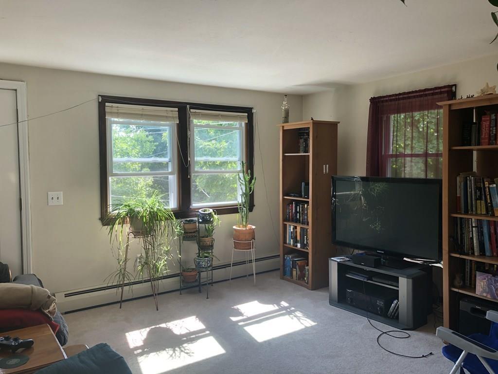 15 Bates Hill Road Sturbridge, MA 01518 - Photo 7 of 9 Gallery Image 7