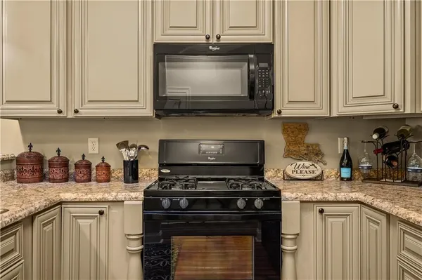 $383,000 | 780 Front Street, Unit 307, Natchitoches, LA 71457