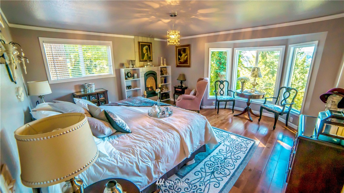 18305 Southeast 147th Place Renton, WA 98059 - Photo 14 of 25 Gallery Image 14