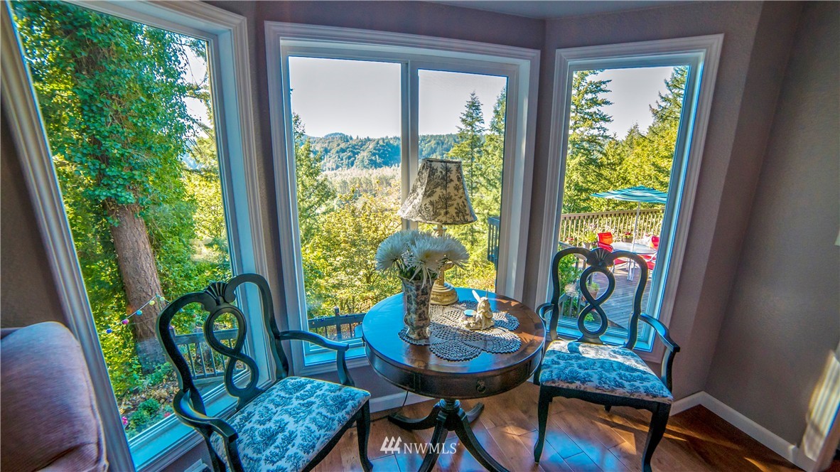 18305 Southeast 147th Place Renton, WA 98059 - Photo 15 of 25 Gallery Image 15