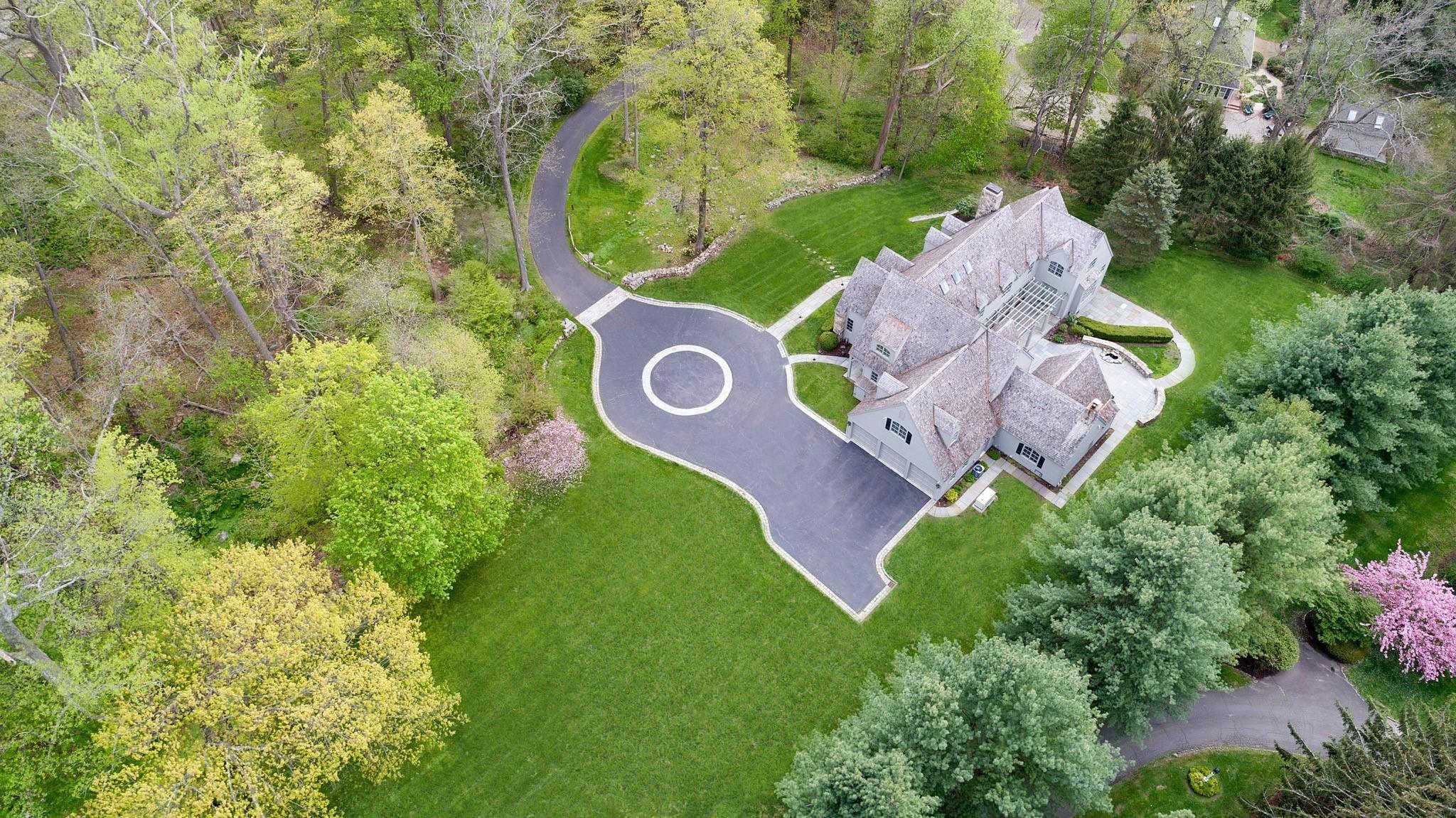 252 Silvermine Road New Canaan, CT 06840 - Photo 3 of 40 Overhead View