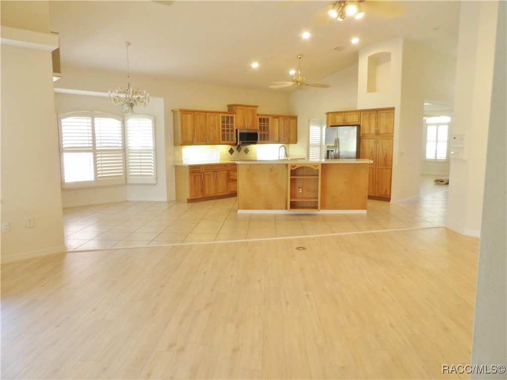 336 West Doerr Path Hernando, FL 34442 - Photo 13 of 58