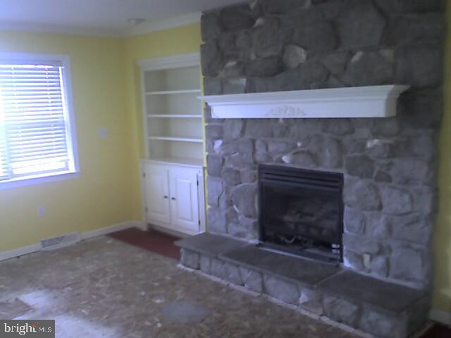 2333 Spring Valley Road Lancaster, PA 17601 - Photo 3 of 14 Gallery Image 3