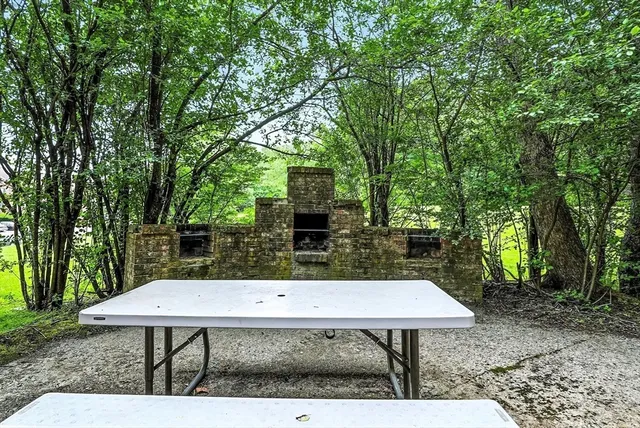 $260,000 | 28 Williamsburg Court, Unit 2, Shrewsbury, MA 01545