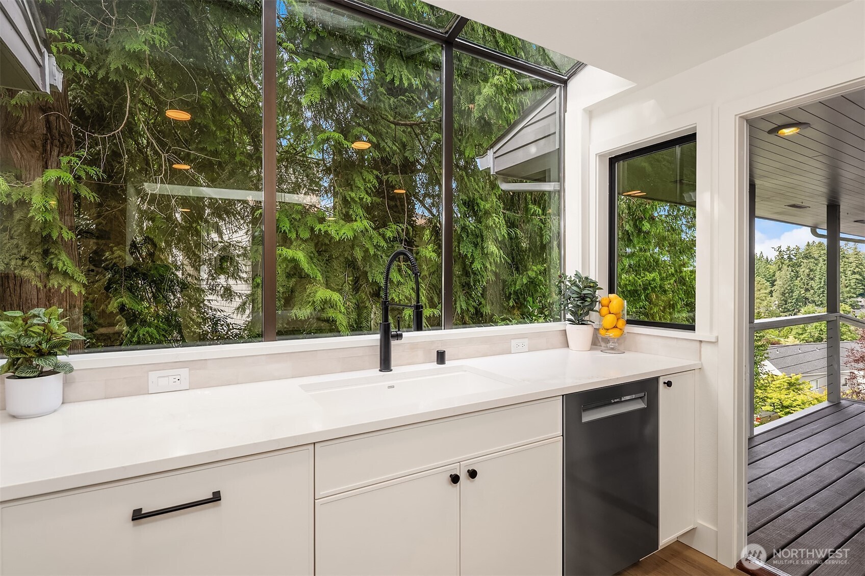 9504 Odin Way Bothell, WA 98011 - Photo 11 of 40