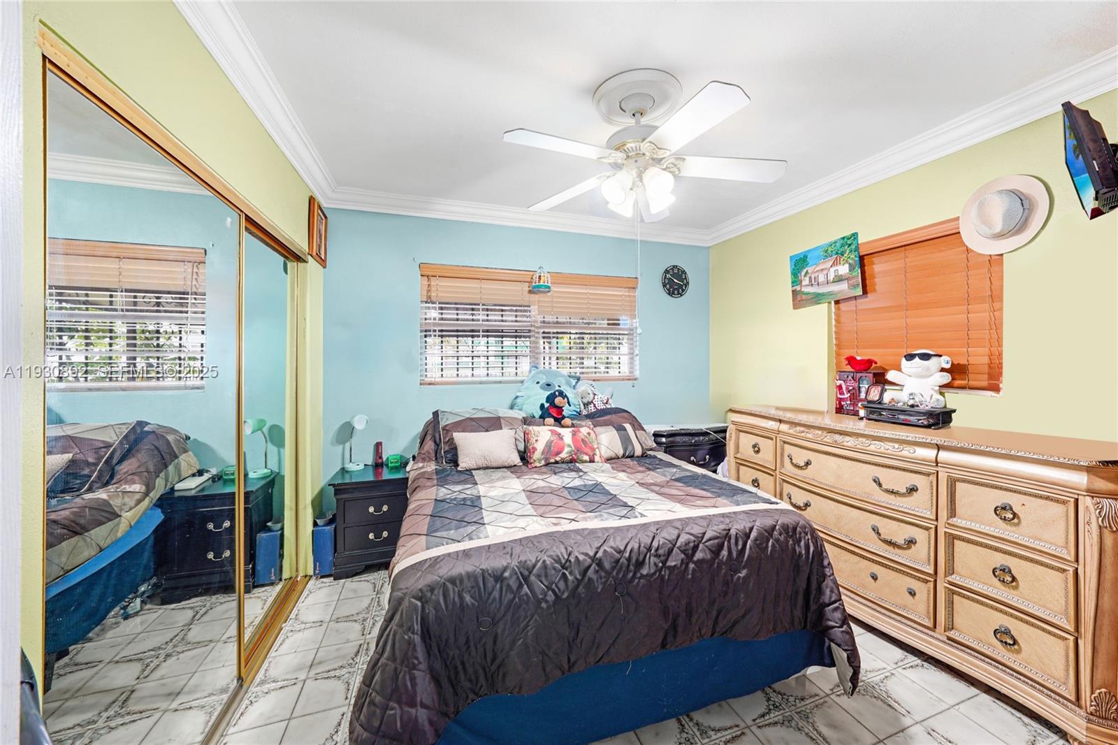 618 West 32nd Street Hialeah, FL 33012 - Photo 11 of 41