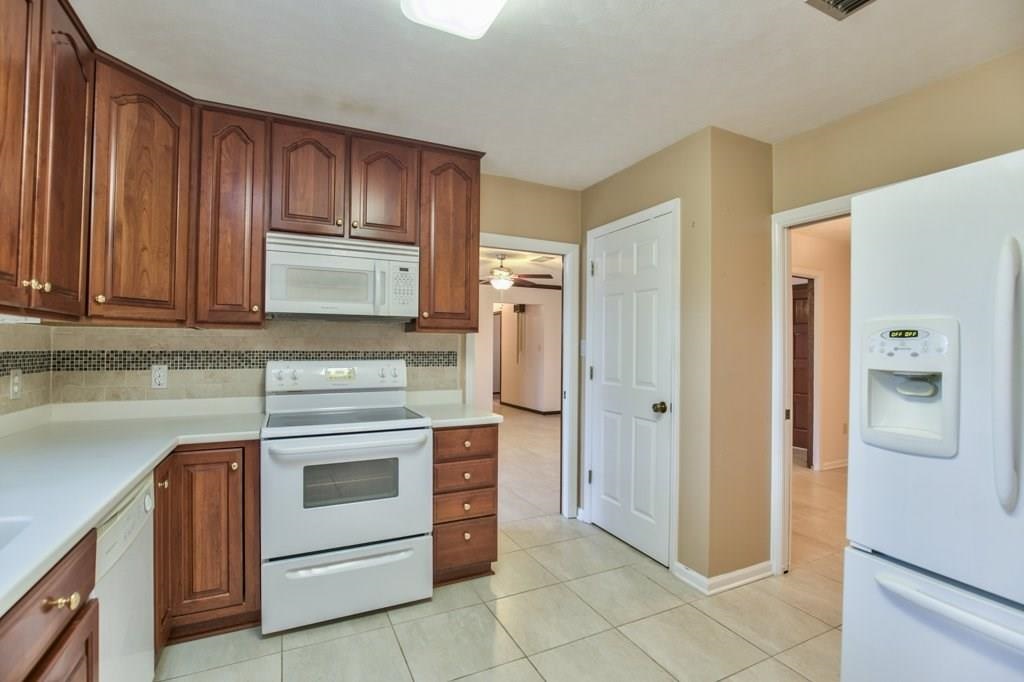 232 Timber Run Havana, FL 32333 - Photo 6 of 27 Gallery Image 6