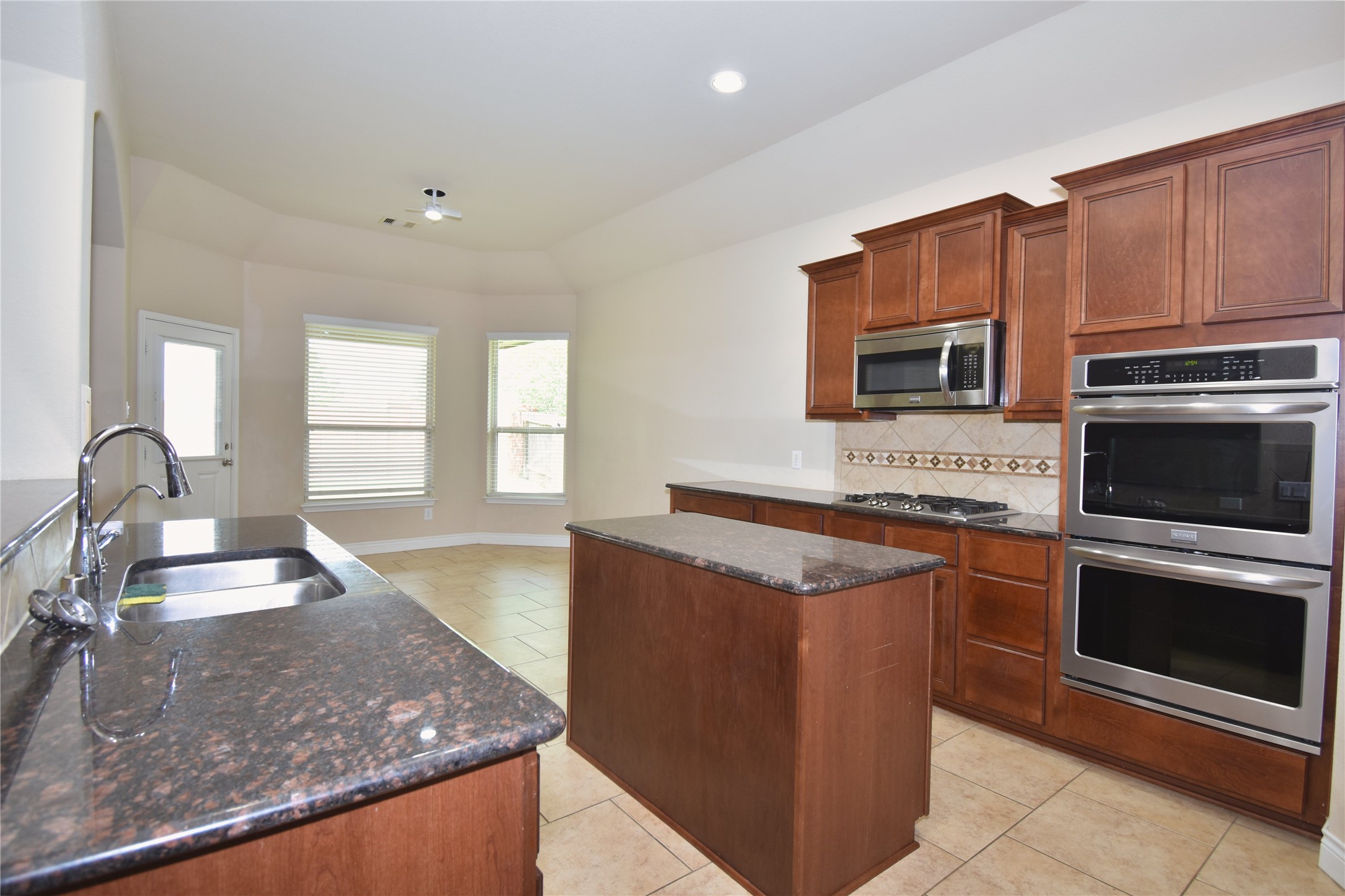 5623 South Denham Ridge Lane Spring, TX 77389 - Photo 12 of 31