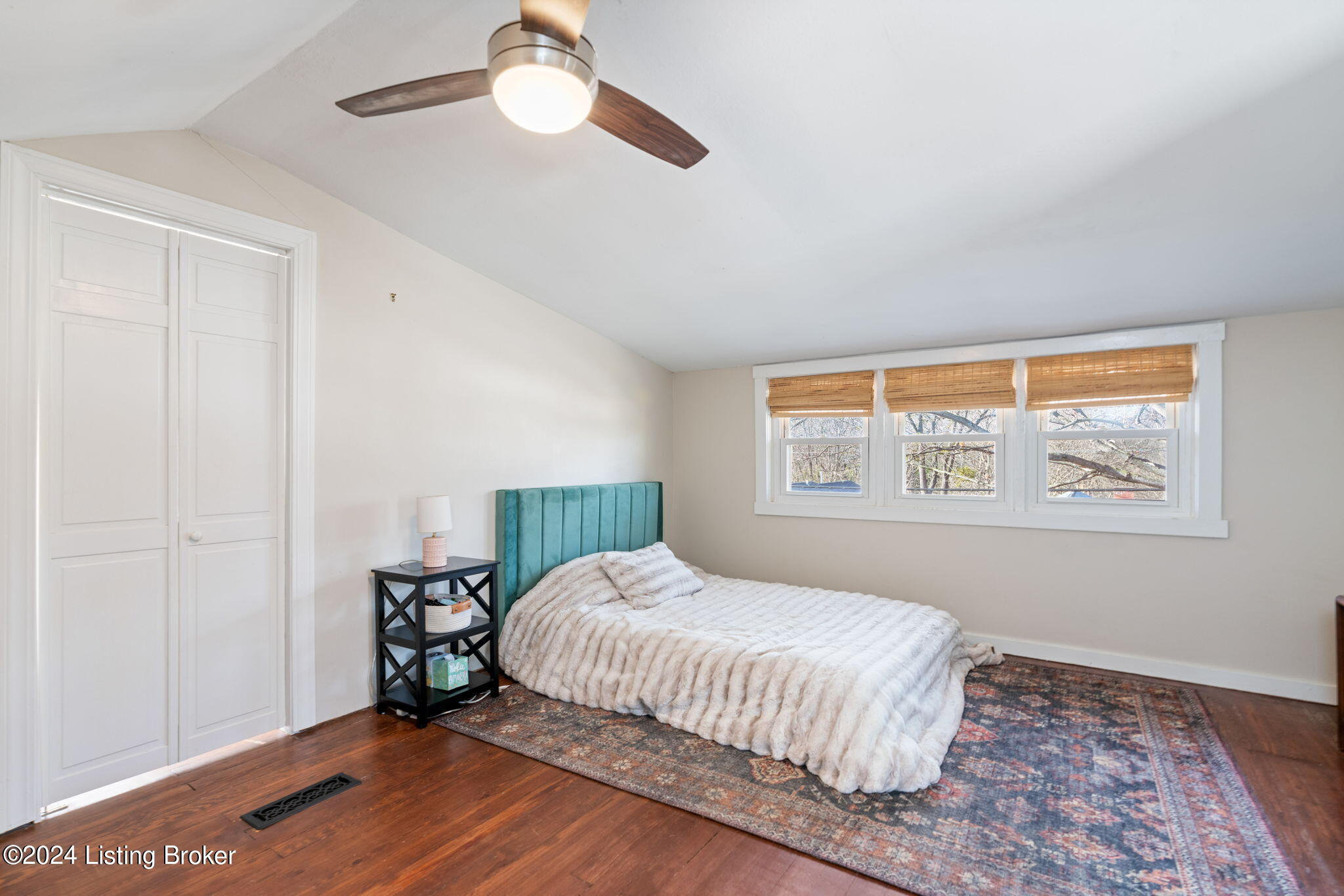 3034 University Road Louisville, KY 40206 - Photo 20 of 40 3034 University Rd-36