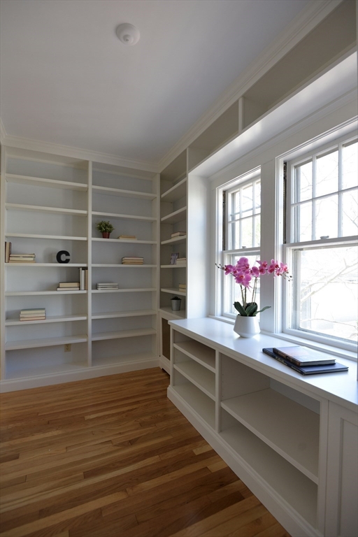 8 Wright Street, Unit 2 Cambridge, MA 02138 - Photo 9 of 10