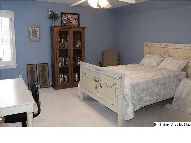511 Meadow Ridge Circle Birmingham, AL 35242 - Photo 17 of 28 Gallery Image 17