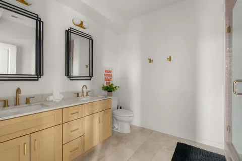 $869,316 | 2000 South Hamilton Road, Unit 15, Nashville, TN 37218