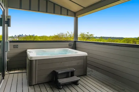 $869,316 | 2000 South Hamilton Road, Unit 15, Nashville, TN 37218