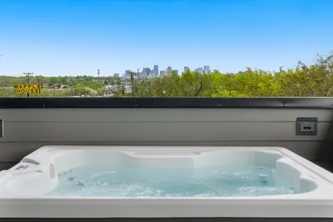 $869,316 | 2000 South Hamilton Road, Unit 15, Nashville, TN 37218