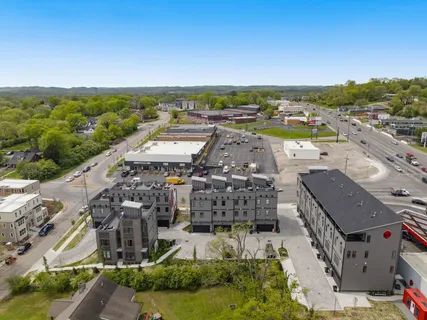 $869,316 | 2000 South Hamilton Road, Unit 15, Nashville, TN 37218