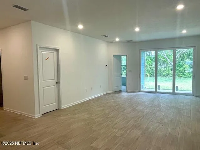 $379,990 | 227 Misty Harbor, Palm Coast, FL 32137