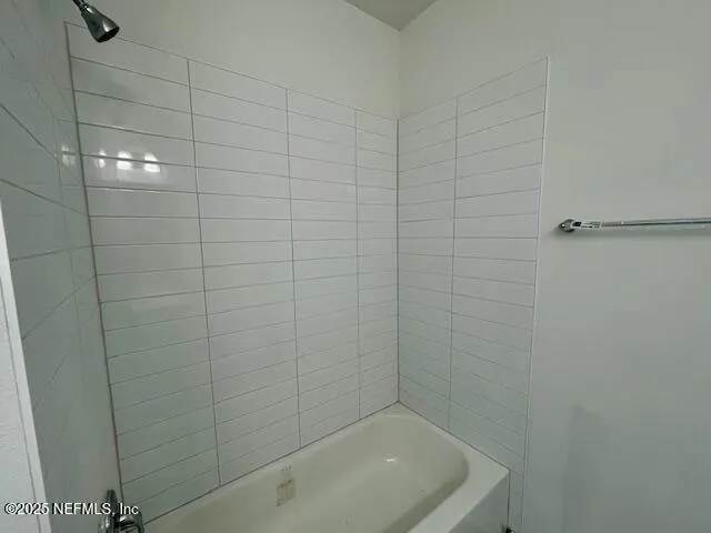 $379,990 | 227 Misty Harbor, Palm Coast, FL 32137