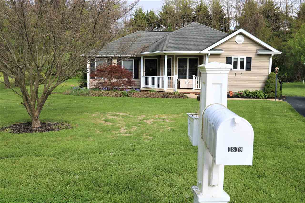 1819 Harvard Road Waynesboro, VA 22980 - Photo 2 of 34 Gallery Image 2