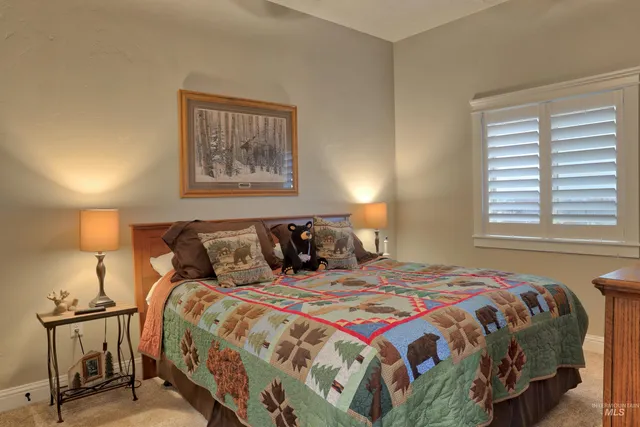 $999,999 | 11365 West Collina Vista Drive, Star, ID 83669