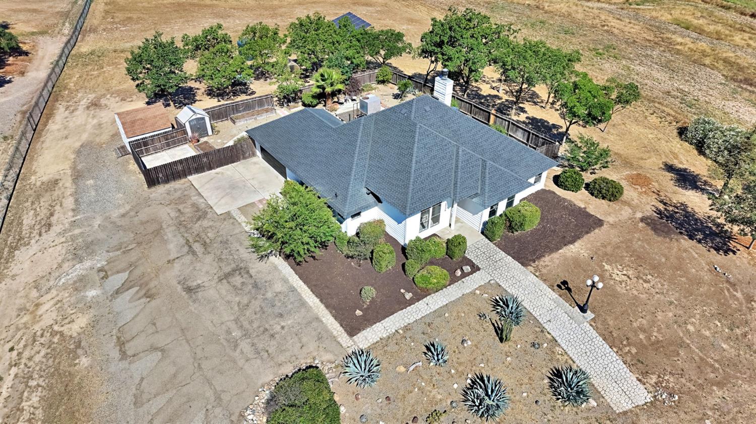 16936 Karen Road Madera, CA 93636 - Photo 45 of 53