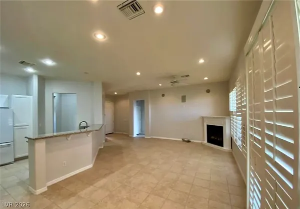 $3,500 | 43 Braelinn Drive, Henderson, NV 89052