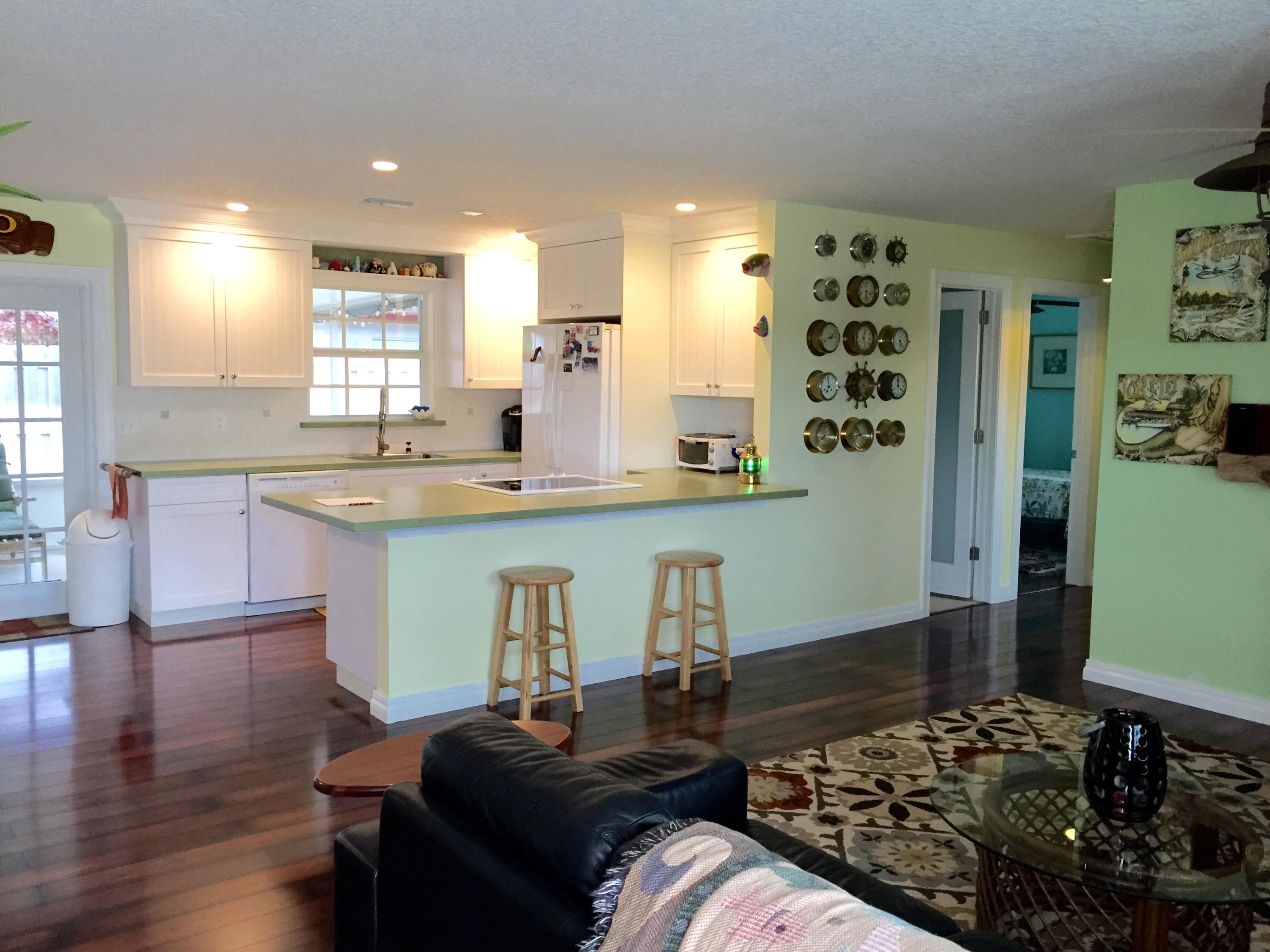 19866 Seabrook Road Jupiter, FL 33469 - Photo 5 of 33 IMG_4455
