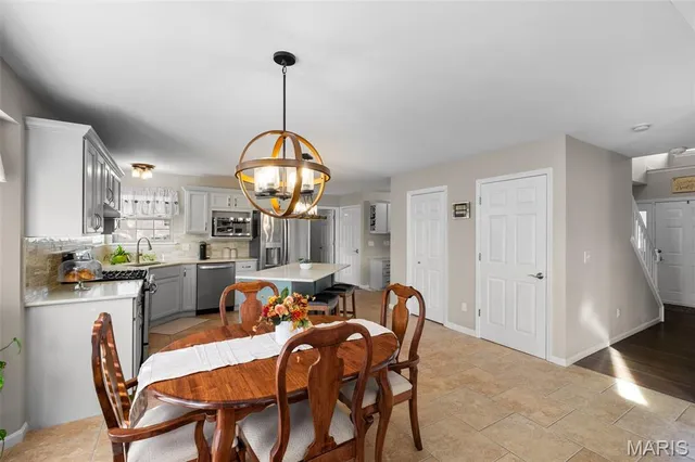 $535,000 | 120 Glenallen Drive, St. Peters, MO 63376