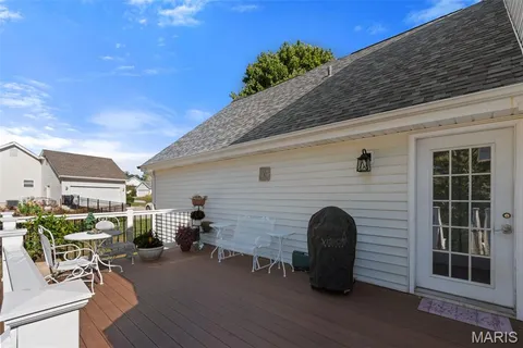 $535,000 | 120 Glenallen Drive, St. Peters, MO 63376