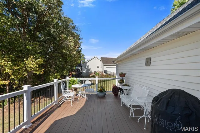 $535,000 | 120 Glenallen Drive, St. Peters, MO 63376