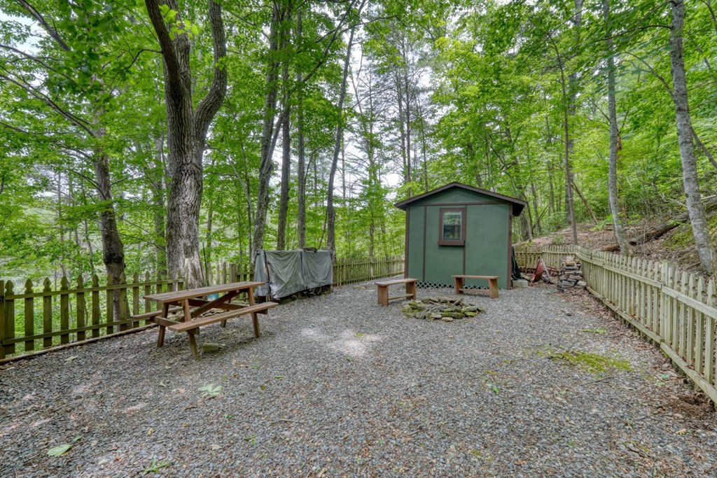 664 High Ridge Road Murphy, NC 28906 - Photo 7 of 42