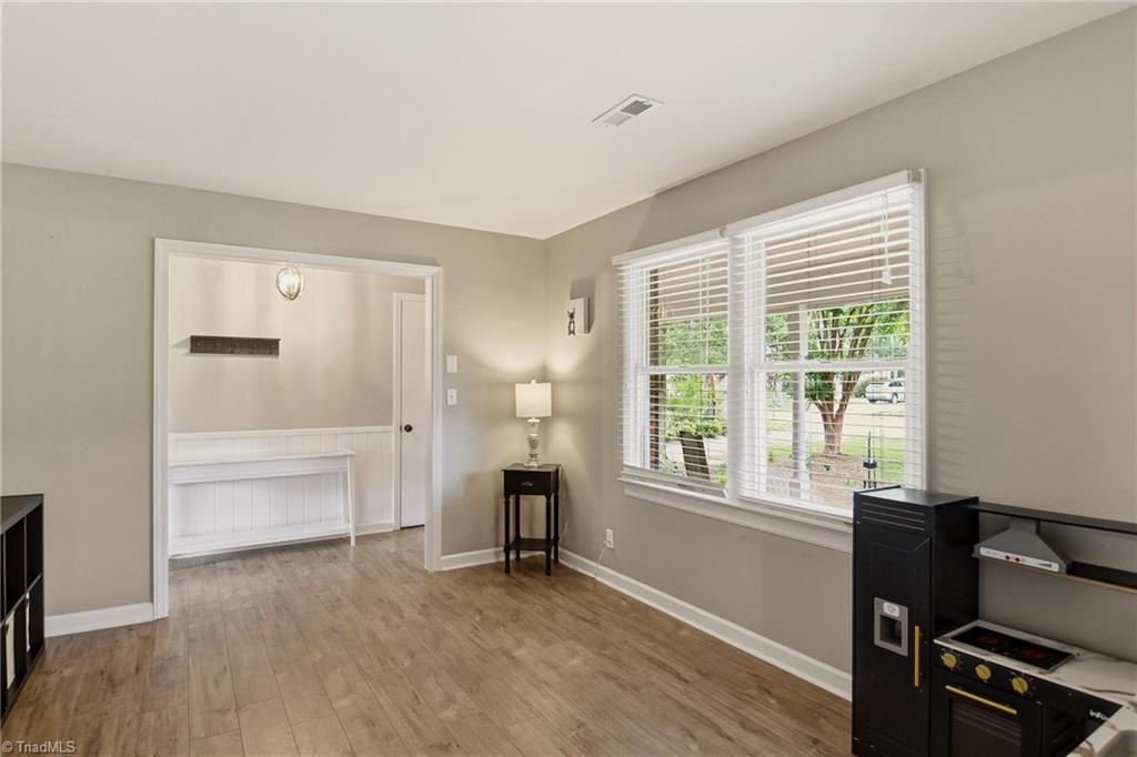 1440 Norwich Road Winston-Salem, NC 27127 - Photo 5 of 34
