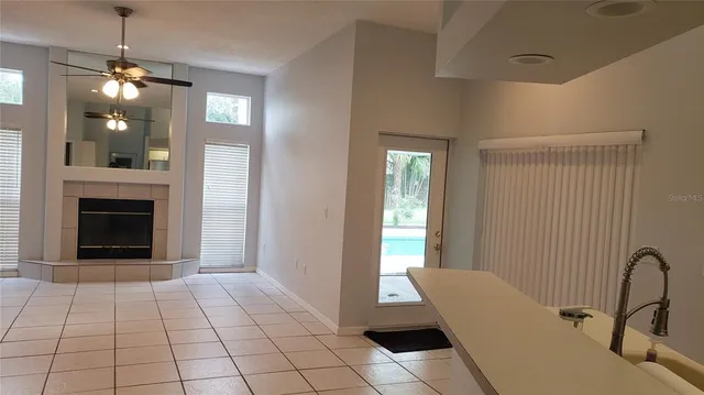 $3,900 | 7223 25th Drive West, Bradenton, FL 34209