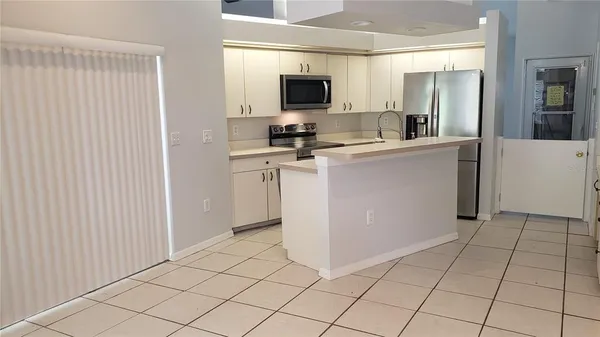 $3,900 | 7223 25th Drive West, Bradenton, FL 34209