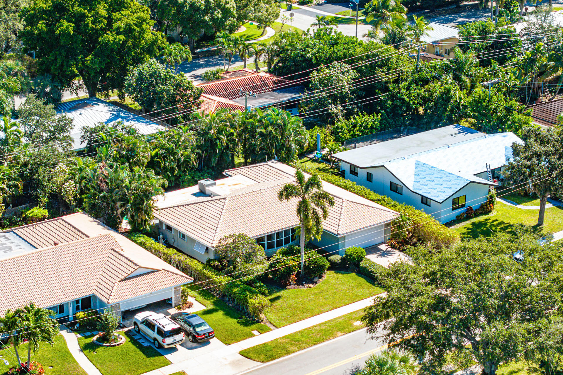 220 Southwest 9th Avenue Boca Raton, FL 33486 - Photo 39 of 42 an aerial view of a house with an outdoor space and seating