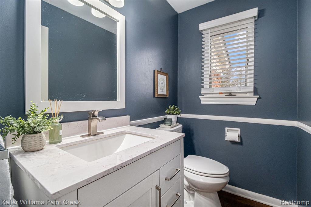 2337 Eaton Gate Road Lake Orion, MI 48360 - Photo 10 of 27 Gallery Image 10